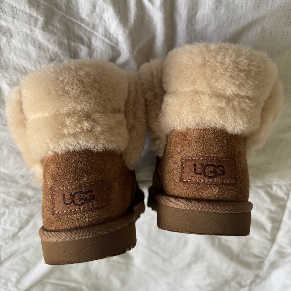 Girl Ugg Boots Size 13